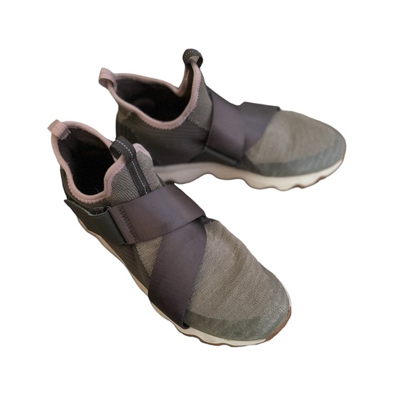 SOREL Kinetic size 9.5 Green canvas sneakers - Picture 2 of 4